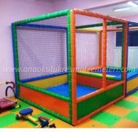 Softplay Trambolin ve Top havuzu