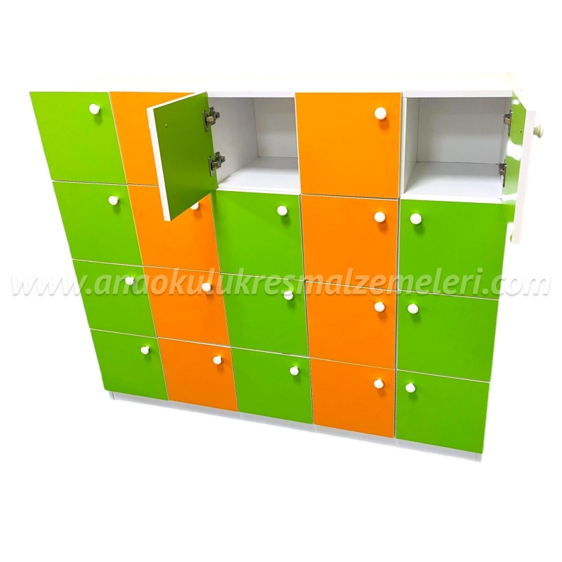 20 KAPAKLI RENKLİ ÇOCUK DOLABI